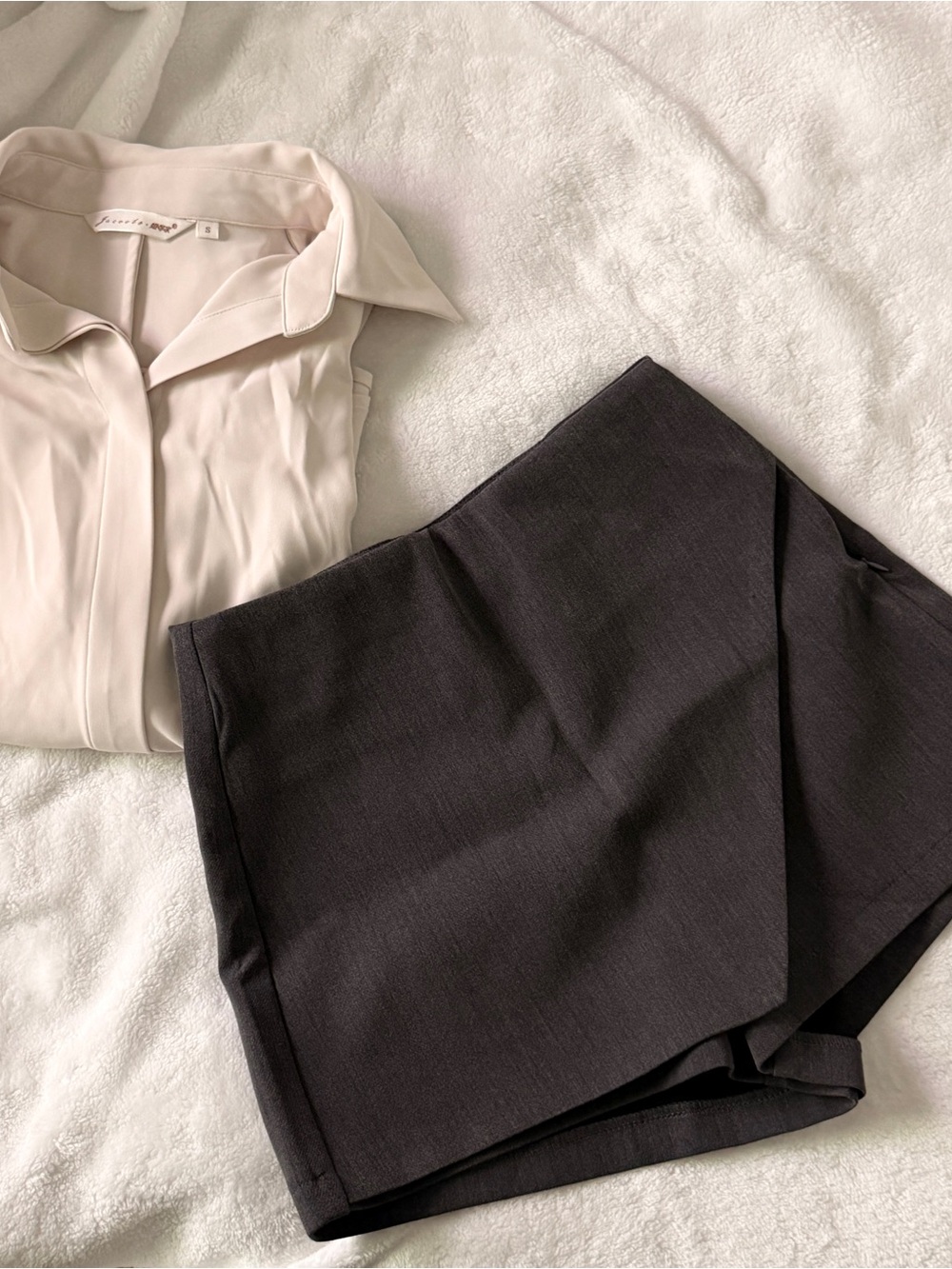Cream open front blouse